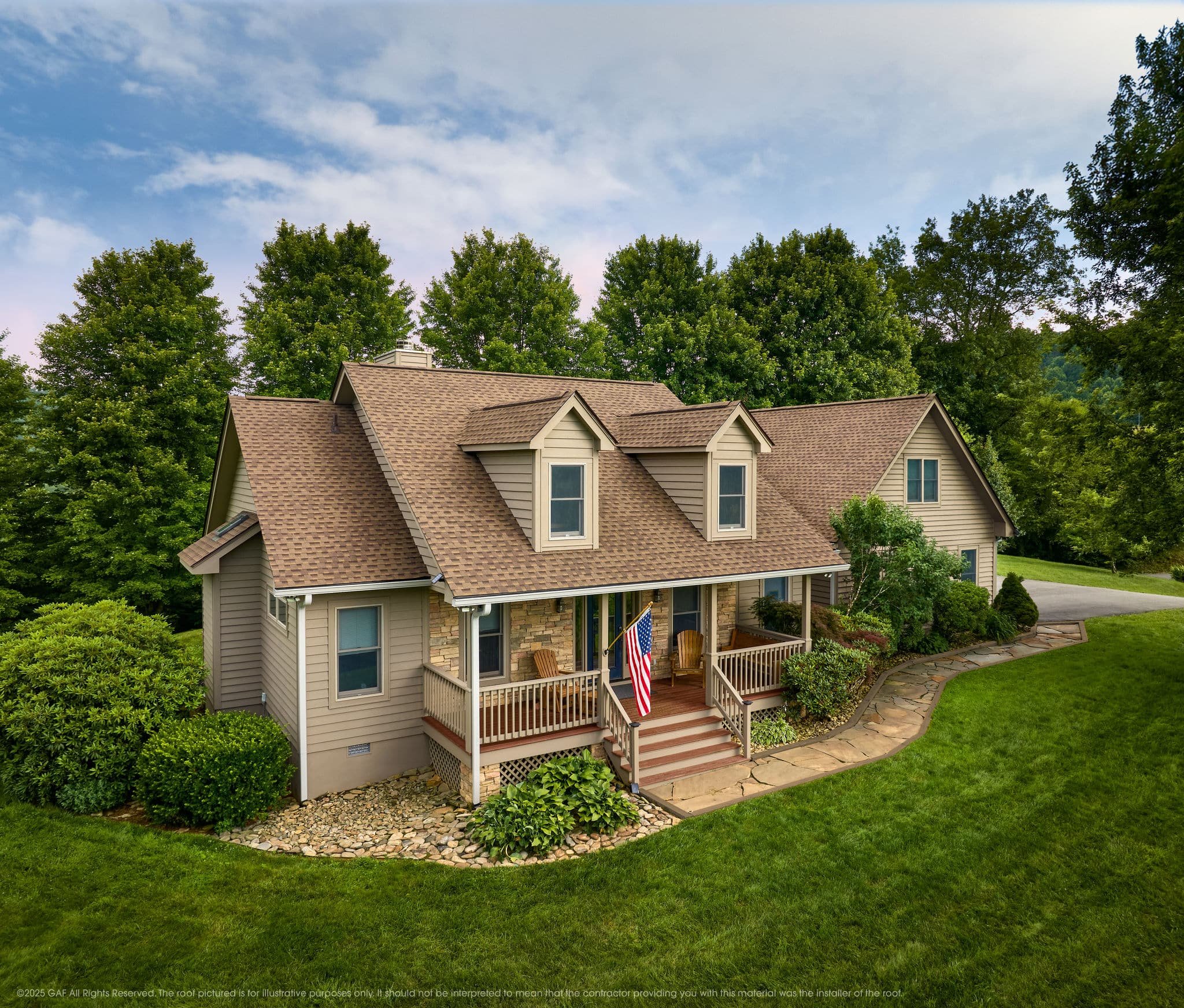 GAF timberline HDZ shakewood house pic