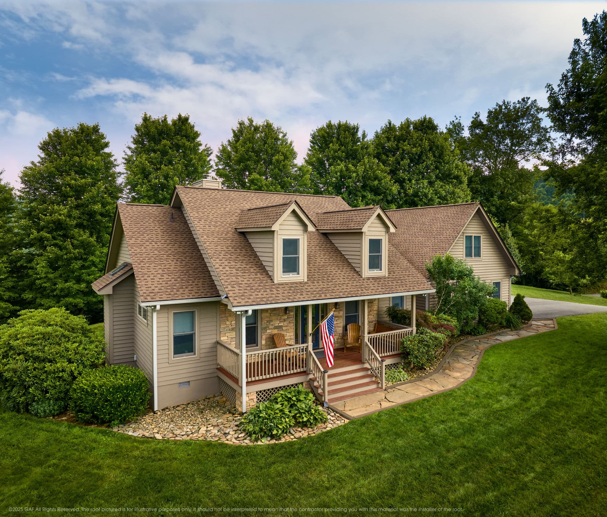 GAF timberline HDZ shakewood house pic